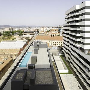 Апартаменты Sunsets And The Pool In Barcelona Корнелья де Лиобрегат Exterior photo