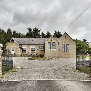 Bed and Breakfast Lanehead Old School Exterior photo