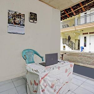 Spot On 92799 Tanjung Indah Homestay Syariah Баньюванги Exterior photo