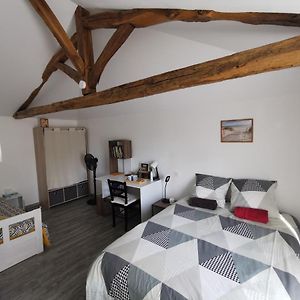 Bed and Breakfast Chambre Privative Dans Ferme Renovee A 7Mn De Perigueux Champcevinel Exterior photo