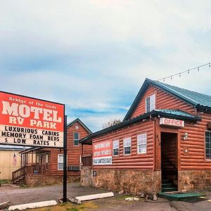 Bridge Of The Gods Motel, Cabins & Rv Park Каскейд Локс Exterior photo