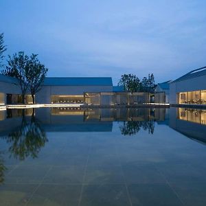 Отель Alila Wuzhen Тунсян Exterior photo