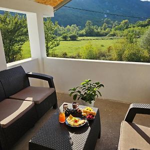 Bed and Breakfast Sunny Valley Бар Exterior photo