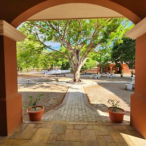 Отель Hacienda Casa Del Viento Cuajiniquil Exterior photo