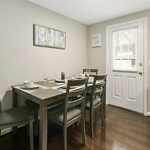 Townhome - Near Dc, Family-Friendly, Superhost Support Стерлинг Exterior photo