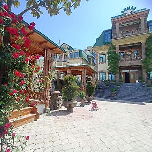 Отель Almos Душанбе Exterior photo
