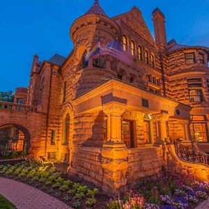 Orman Mansion - Pueblo'S Most Luxurious Stay! Exterior photo