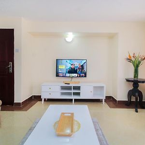 Spacious And Tastefully Furnished Apartment In Limuru Road Найроби Exterior photo