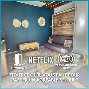 Апартаменты Studio Colonial Checkpoint 2 Etoiles Mennecy Netflix Fibre Exterior photo