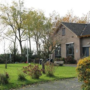 Bed and Breakfast Het Lokaal Cornjum Exterior photo