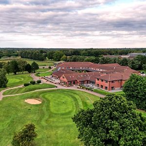 Wensum Valley Hotel Golf And Country Club Норвич Exterior photo