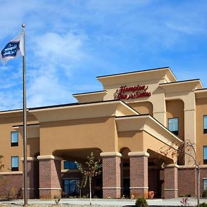 Hampton Inn & Suites Middlebury Exterior photo