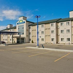 Days Inn By Wyndham Stony Plain Exterior photo