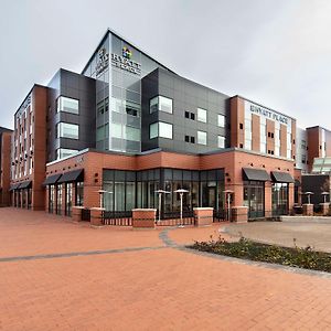 Отель Hyatt Place Moncton-Downtown Exterior photo