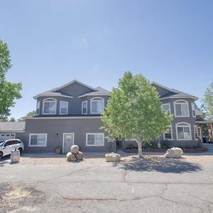 Bed and Breakfast Castle Creek Manor Гранд Джанкшен Exterior photo