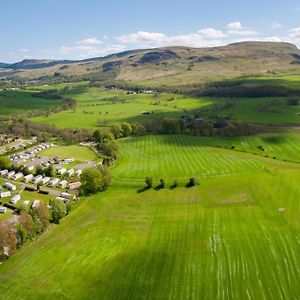 Отель Campsie Glen Holiday Park Глазго Exterior photo