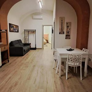 B&B Dogana Appartamento Беневенто Exterior photo