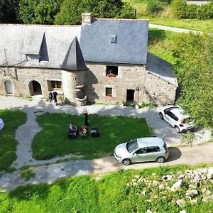 Отель Manoir De Saint Ceran Au Royaume De Louango Lanrivain Exterior photo