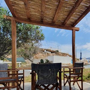 Agios Nikolaos Beach House Кимолос Exterior photo