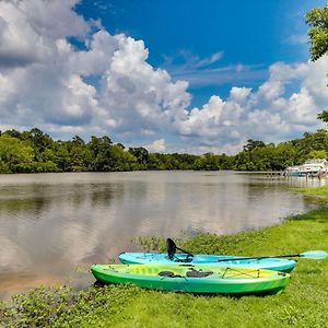 Bells Marina & Fishing Resort - Santee Lake Marion By I95 - Family Adventure, Pets On Request! Eutawville Exterior photo