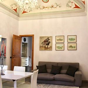 “Antica Dimora” Esclusivo Appartamento Фермо Exterior photo