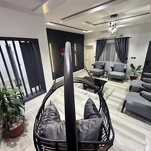 99 Mozilla Apartments And Suites Абуджа Exterior photo