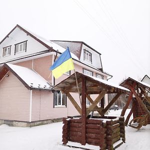 Отель Котедж в Карпатах Tukhol'ka Exterior photo