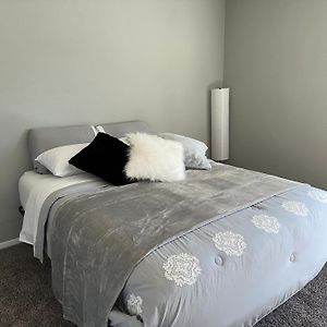 Cozy Private Master Bedroom Near 7Th Street Форт-Уэрт Exterior photo