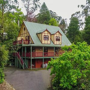 Mountain Lodge Маунт-Данденонг Exterior photo