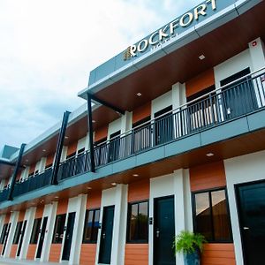 Rockfort Hotel Котабато Exterior photo