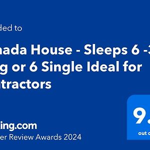 Canada House - Sleeps 6 -3 King Or 6 Single Ideal For Contractors Уоррингтон Exterior photo