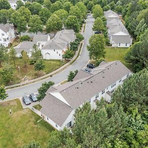 Peaceful, Townhome In Hope Valley Farms Дарем Exterior photo