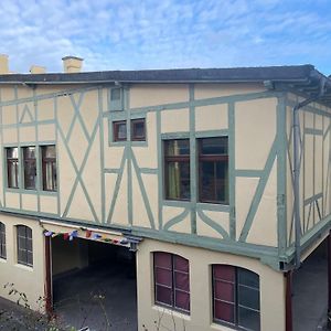 Gastehaus Villa Fliedner - Das Kutscherhaus Вахенхайм-ан-дер-Вайнштрасе Exterior photo