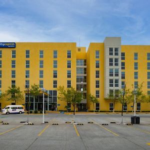 City Express By Marriott Silao Aeropuerto Exterior photo