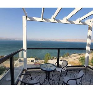 Sea Of Galilee Panorama Apartment By Sea N' Rent Тверия Exterior photo