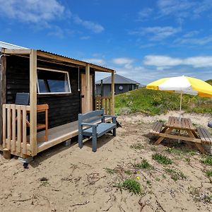 Karo Hut A - Ninety Mile Beachfront Cabin Awanui Exterior photo