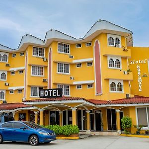 Hotel Guacamaya Пенономе Exterior photo