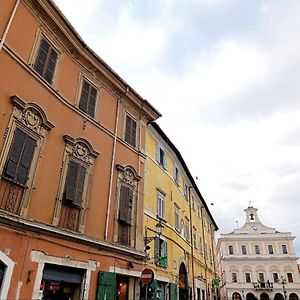 Dimora Palazzo Morelli Чивита-Кастеллана Exterior photo