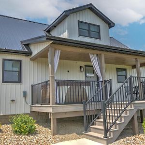 Premier Cottages By Amish Country Lodging Берлин Exterior photo