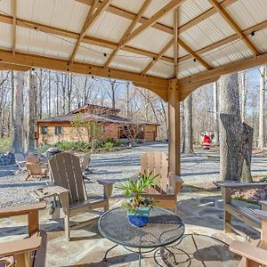 Peaceful Lawrenceville Cabin With Hot Tub On 6 Acres Exterior photo