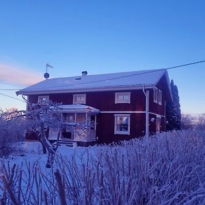 Saellinge House - Cozy Villa With Fireplace And Garden Close To Уппсала Exterior photo