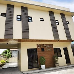 Y'S Rezidenzia Suites Daraga  Exterior photo