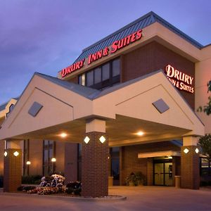 Drury Inn & Suites Шампейн Exterior photo