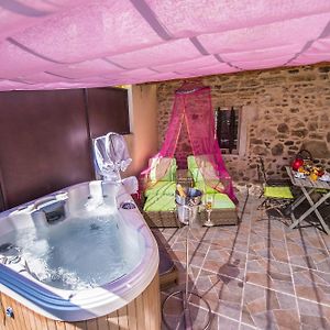 Апартаменты Gite Avec Jacuzzi Privatif Dans Un Mas Provencal Les Fumades-Les Bains Exterior photo