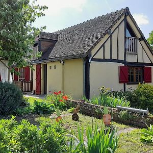 Вилла Gite Familial A Arrou Avec Jardin, Babyfoot, Mezzanine Suspendue Et Cuisine Equipee - Fr-1-581-93 Exterior photo