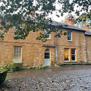 Bed and Breakfast The Old Vicarage Флор Exterior photo