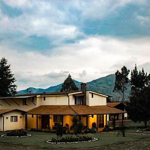 Chuquiragua Lodge & Spa Мачачи Exterior photo