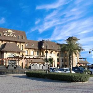 The Vivaan Hotel & Resorts Карнал Exterior photo