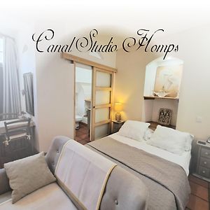 Bed and Breakfast La Maison Du Canal - Canal Studio Он Exterior photo