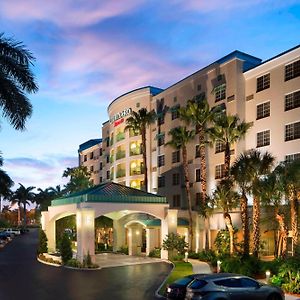 Отель Courtyard By Marriott Fort Lauderdale Airport & Cruise Port Дания-Бич Exterior photo